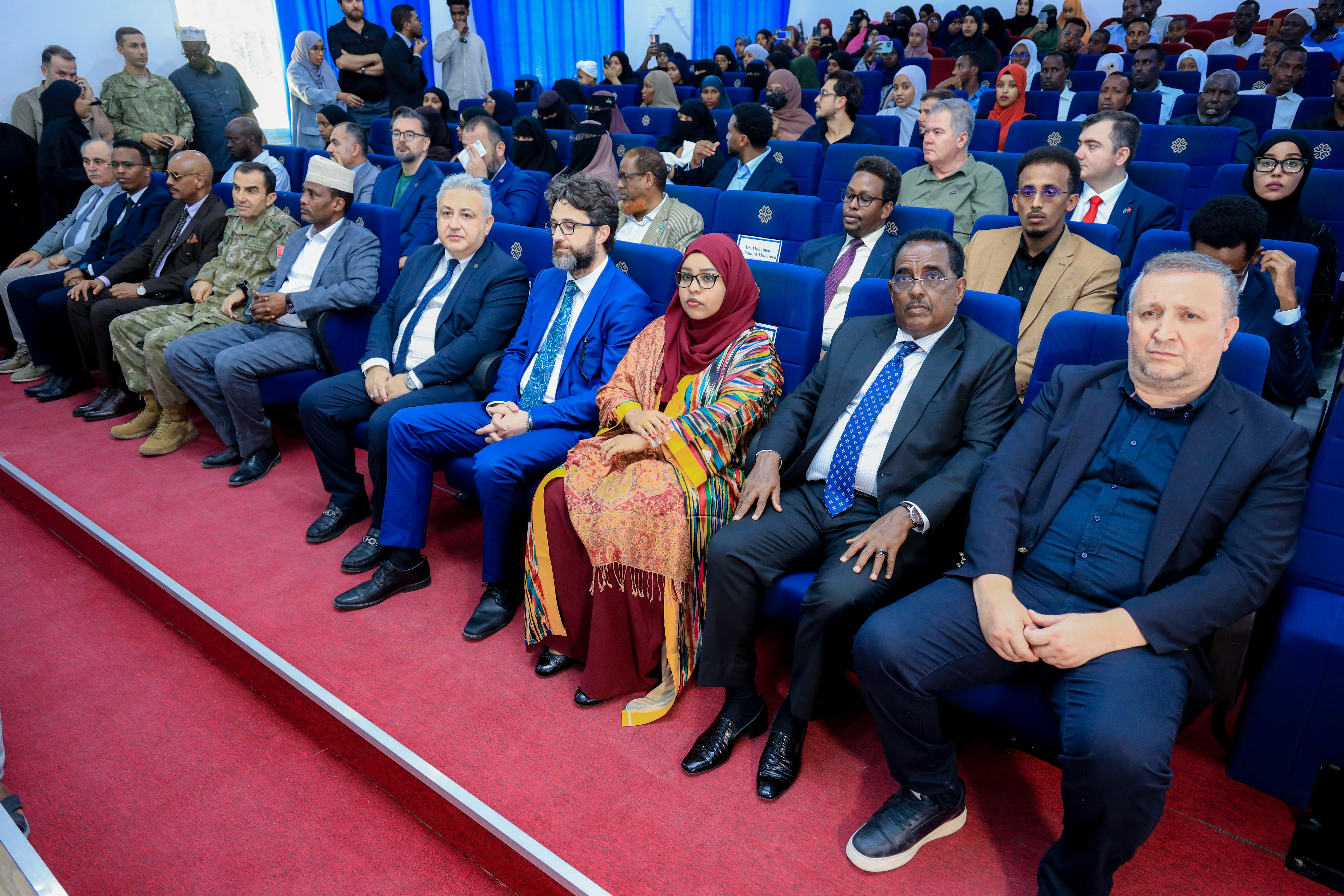 Building Hope: H.E. Ali Hosh Attends Oxford Accreditation Ceremony for Turkish Maarif Schools in Mogadishu
