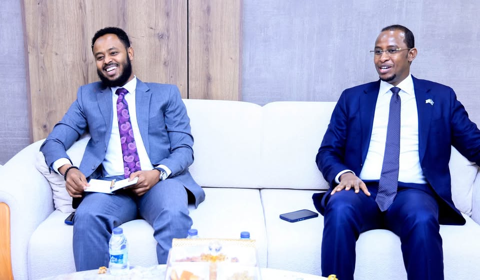 Kulanka oo ay goobjoog ka ahaayeen: Agaasimaha Guud ee Wasaaradda Arrimaha Gudaha Soomaaliya mudane…