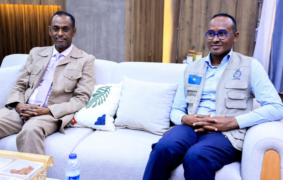 Wasiir Xoosh ayaa bogaadiyey howlaha socda isagoo carrabka ku adkeeyay muhiimadda ay leedahay iskaashi iyo…